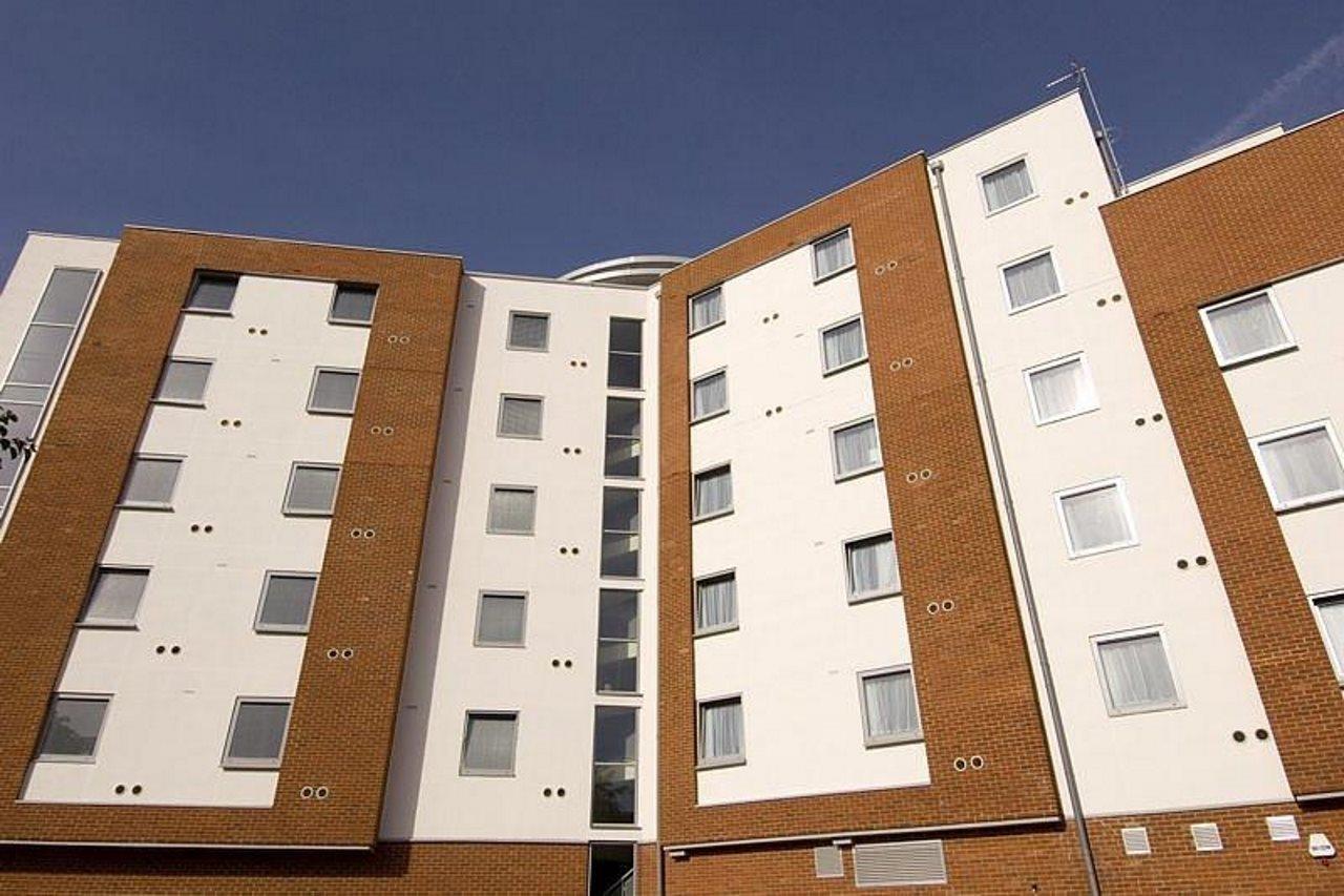 Premier Inn Reading Central Exterior foto
